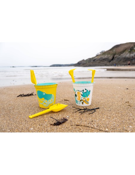 Set de plage poulpe, seau râteau et pelles - Fabriqué en France à partir d'algues brunes