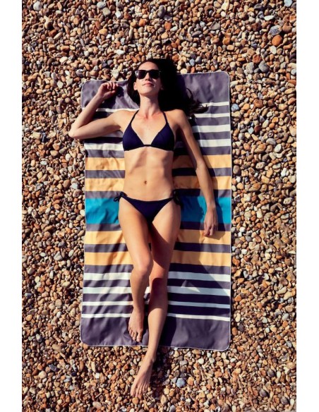 Serviette de plage microfibre recyclée à 60% gris roc - fabrication responsable